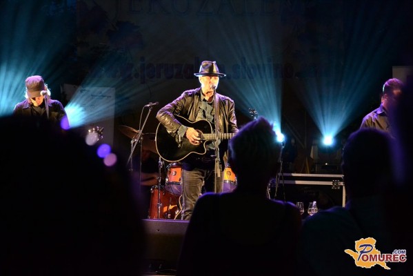 FOTO: Vlado Kreslin na Jeruzalemu zapel med vinogradi